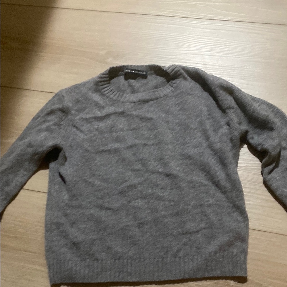 Brandy Melville Gray Sweater